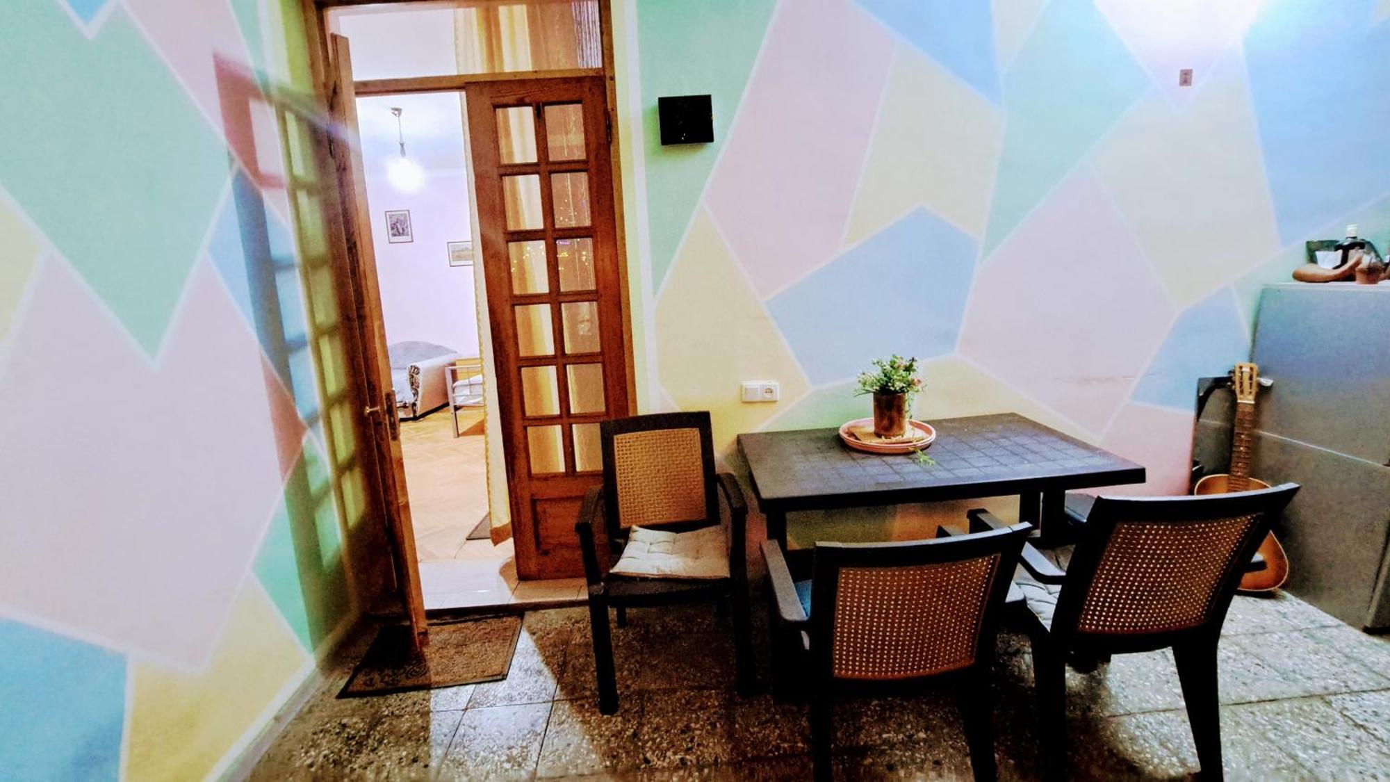 Apartment With A Nice Terrace In Old City Center Tbilisi Buitenkant foto